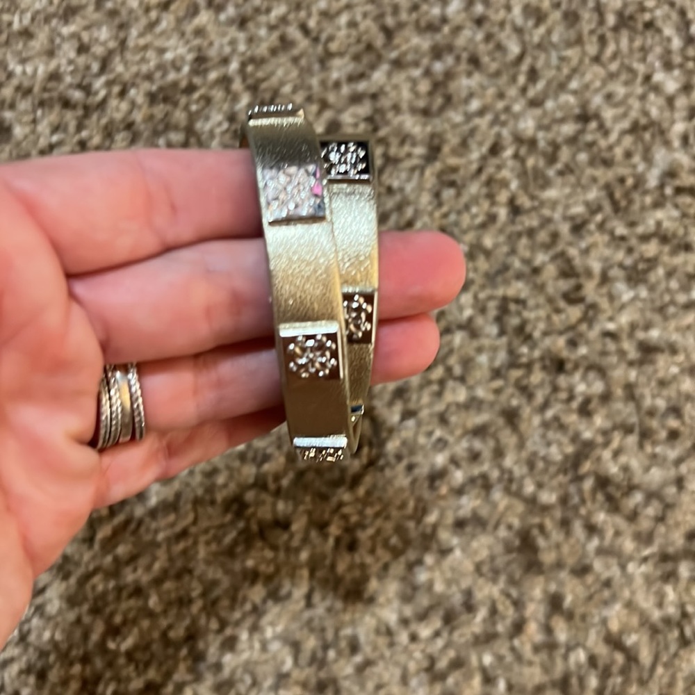 Rustic Cuff gold bracelets EUC Buy 1 or buy them all - Picture 2 of 7